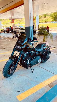 HARLEY-DAVIDSON SOFTAIL FAT BOB 107 